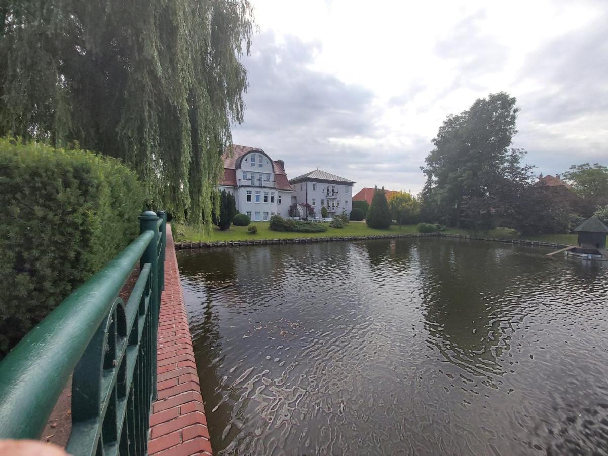 Hotel Schwanenhof Wittenburg Bagian luar foto